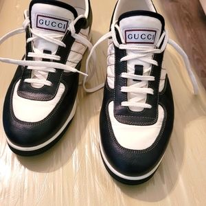 Authentic men's Vintage Gucci 84